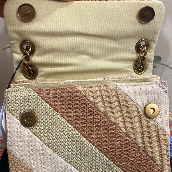 Kurt Geiger London Mini Kensington Convertible Crossbody Bag - Picture 9 of 13